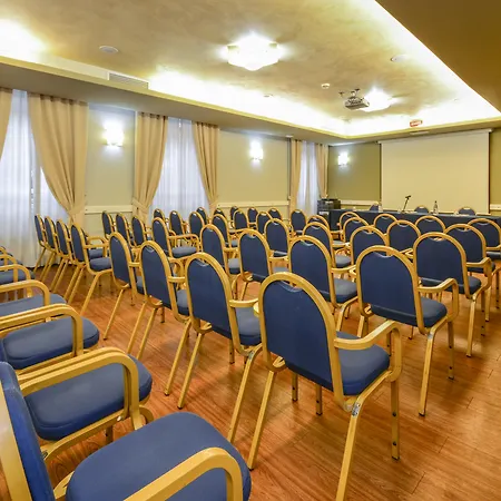 Master Hotel