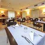Hotell Master