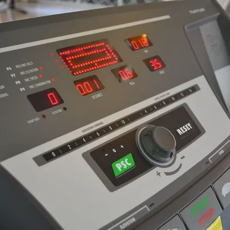 マスター 4* ブレシア