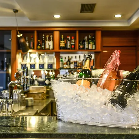 マスター ホテル