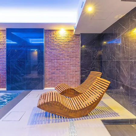Hotel Master
