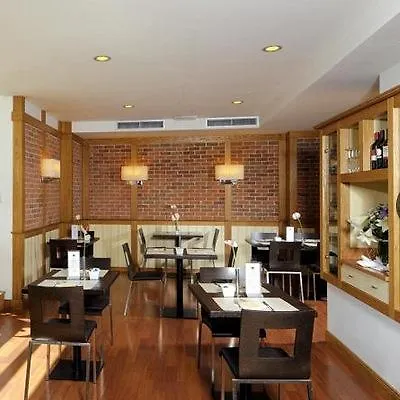 ホテル マスター 4*