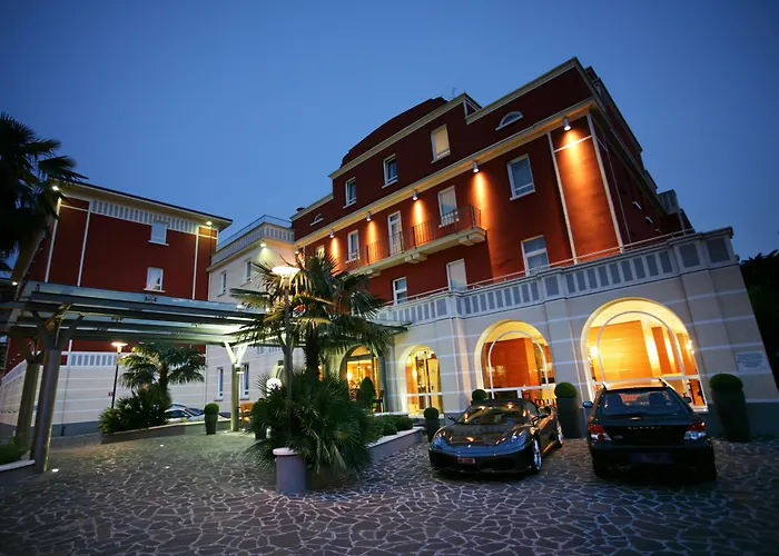 Master Ξενοδοχείο