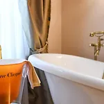 Hotel Master