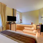 Master 4* Brescia